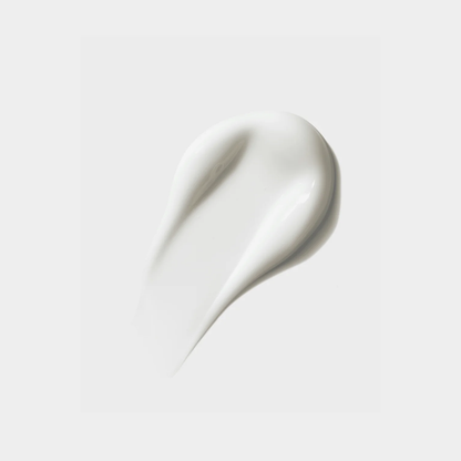 iS Clinical Moisturizing Complex Texture