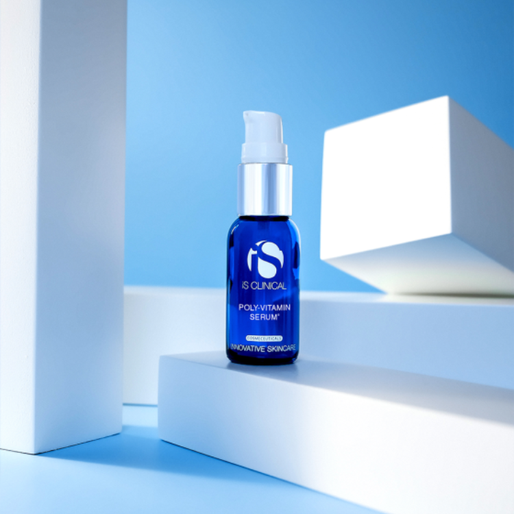 iS Clinical Poly-Vitamin Serum