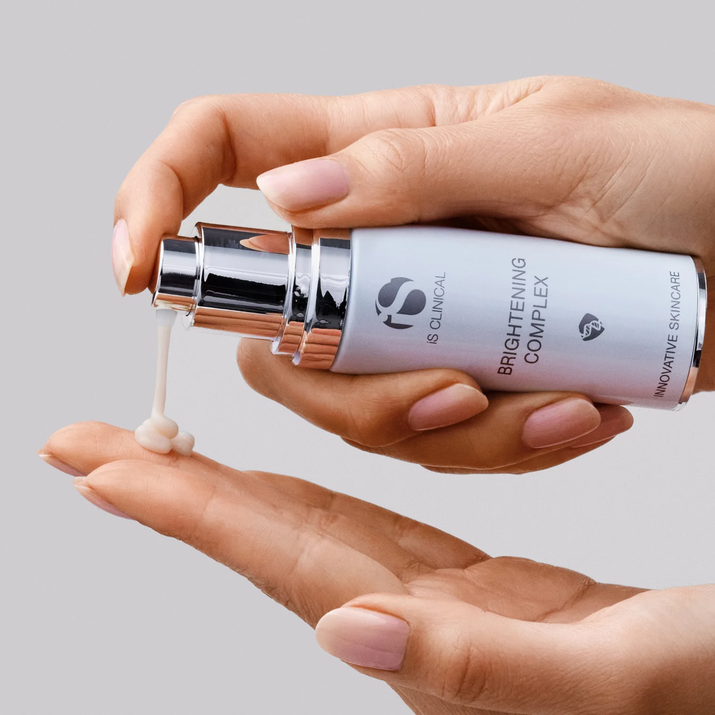 iS Clinical Brightening Complex
